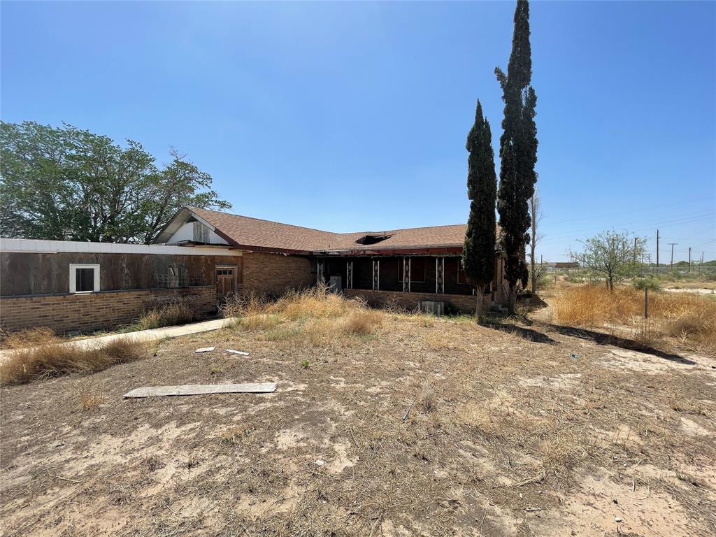 1804 N Redondo Avenue Property Photo 7
