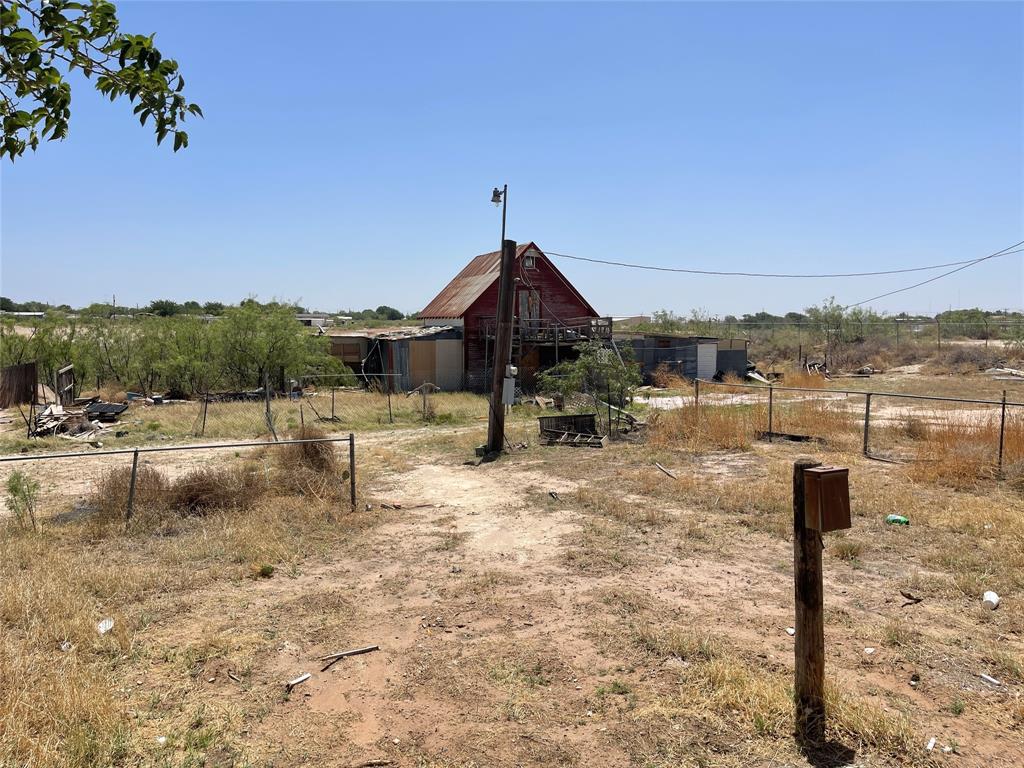 1804 N Redondo Avenue Property Photo 11