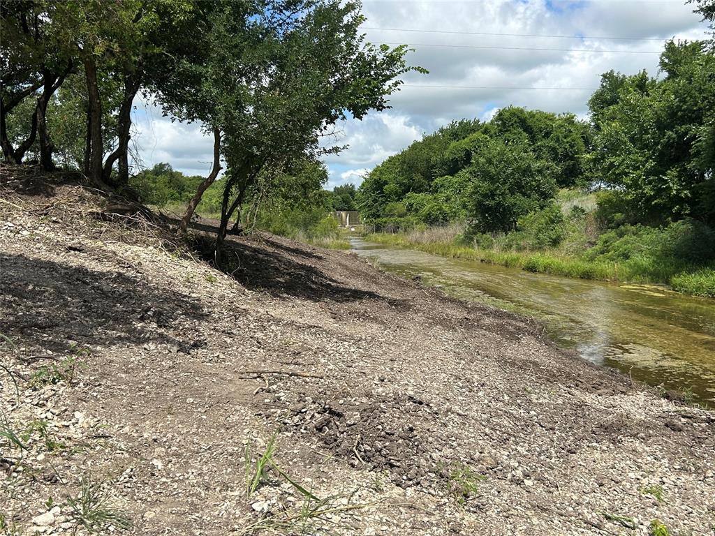 3078 Winding Creek Trail Property Photo 13