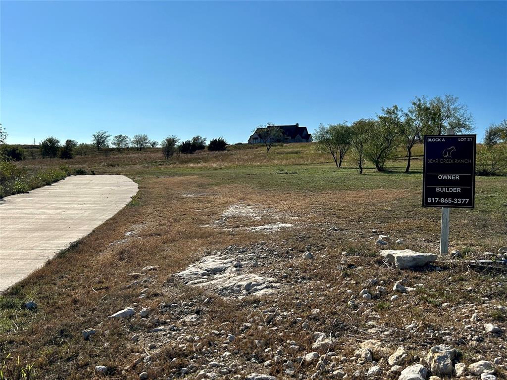 3027 Winding Creek Trail Property Photo 2