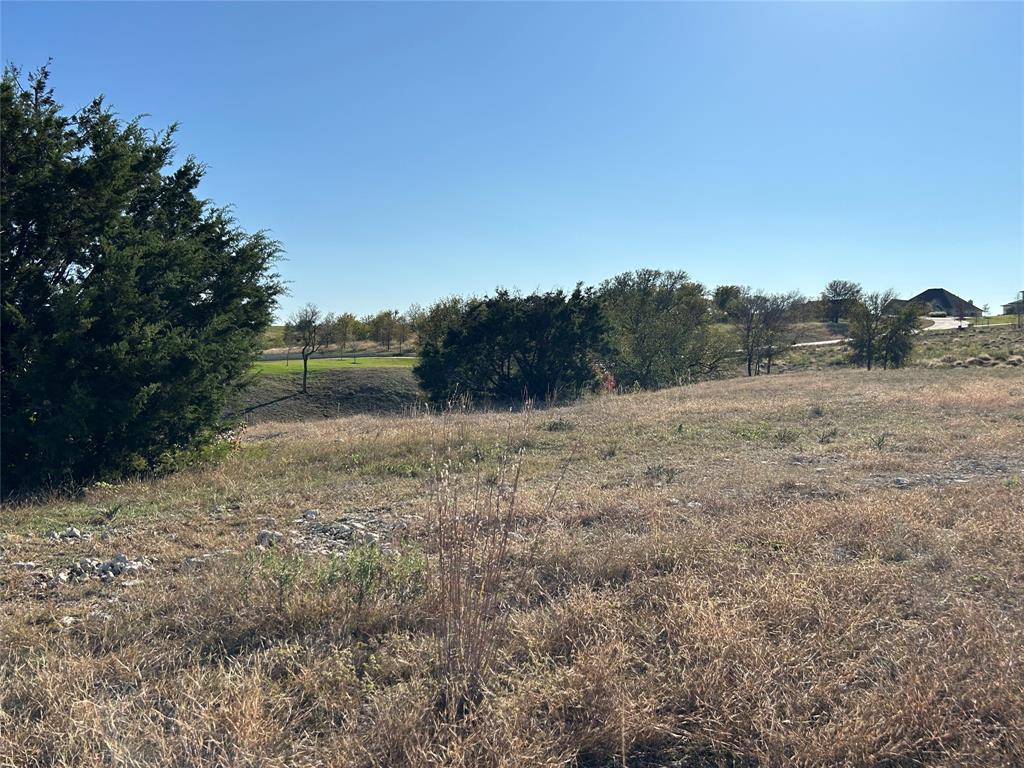 2000 Hidden Bluff Drive Property Photo 12