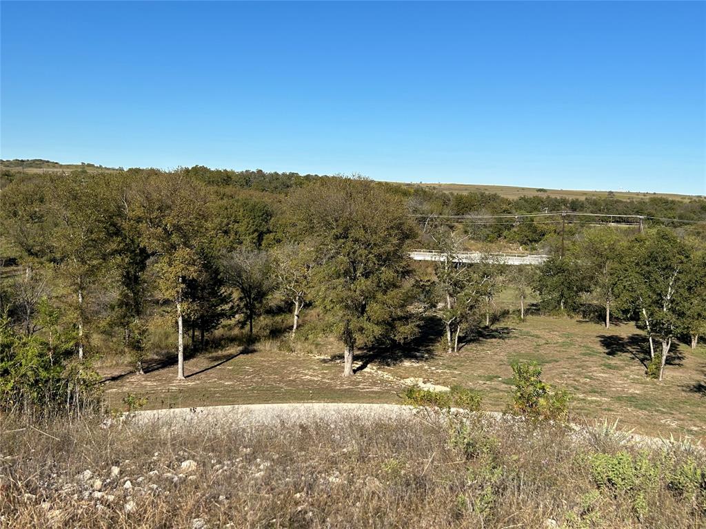 2000 Hidden Bluff Drive Property Photo 13