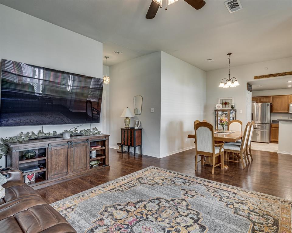 306 Ridge Hollow Trail Property Photo 4