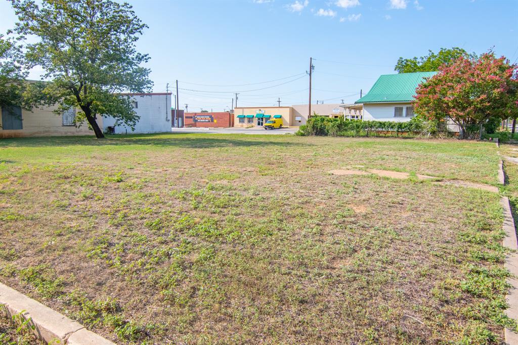 103 Main Street Property Photo 4