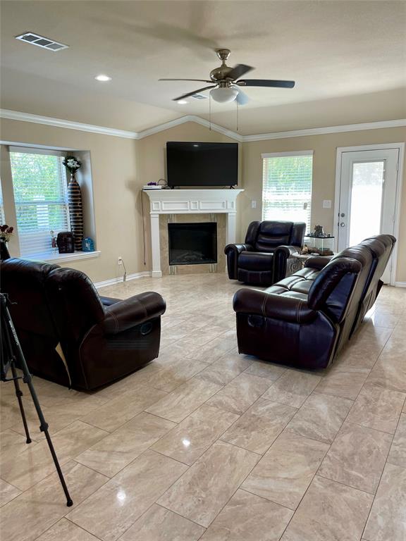 1203 Bronner Drive Property Photo 5