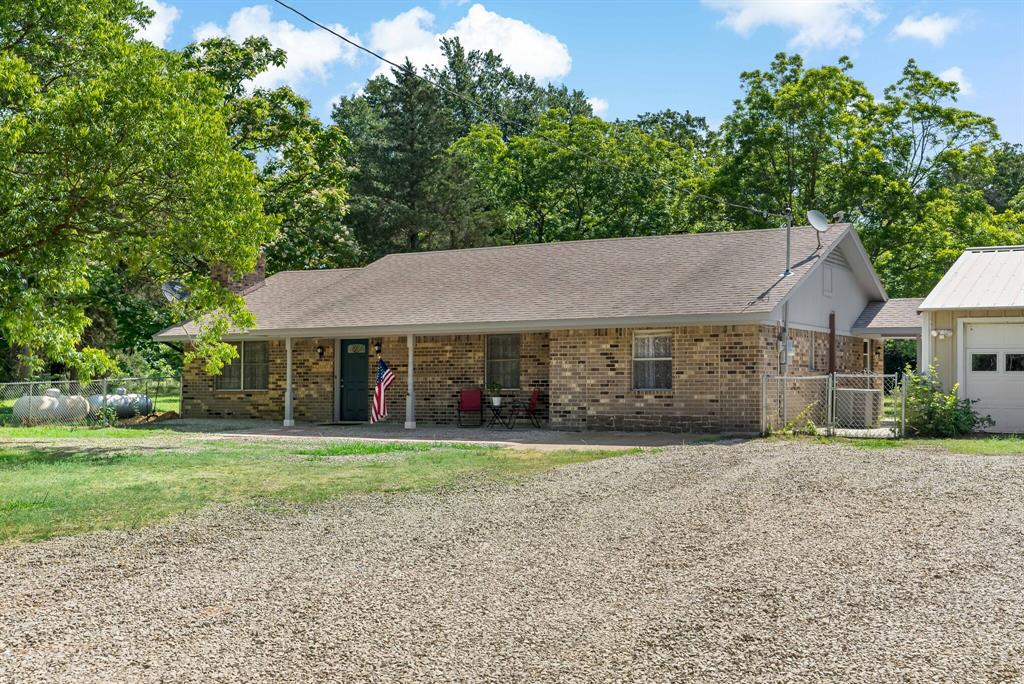 150 County Road 35980 Property Photo 4