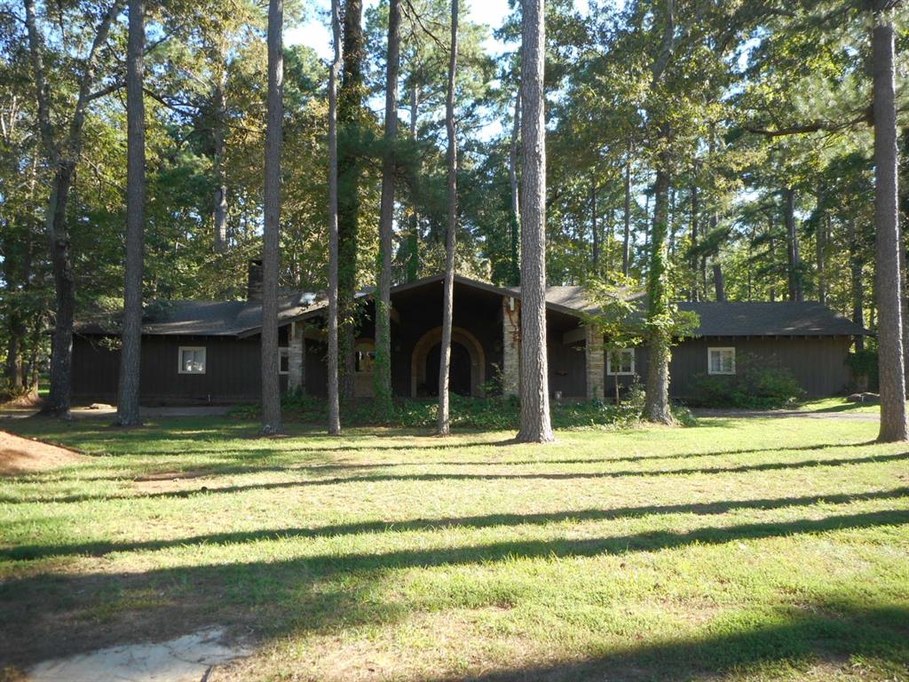 900 Machen Drive