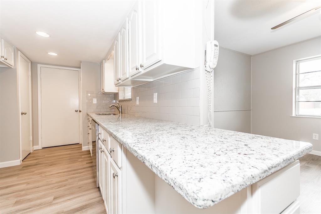 2323 Luau Street Property Photo 17