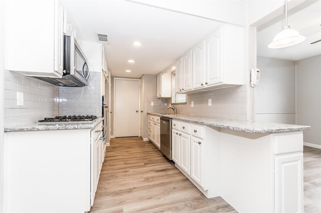 2323 Luau Street Property Photo 18