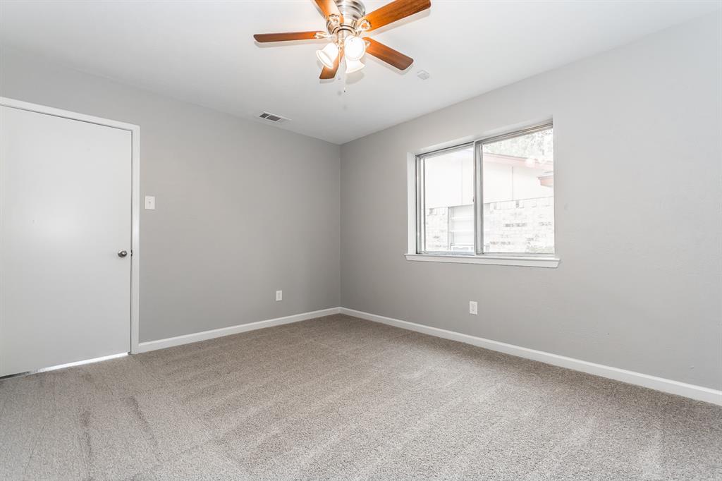 2323 Luau Street Property Photo 28