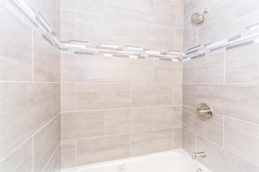 2323 Luau Street Property Photo 29