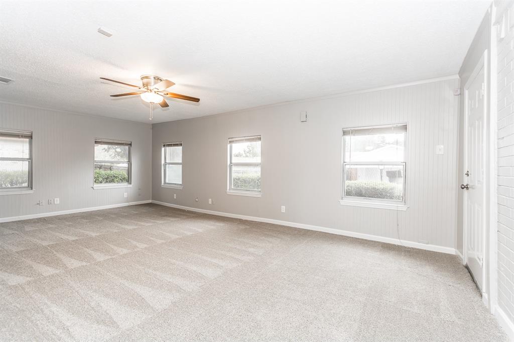 2323 Luau Street Property Photo 34