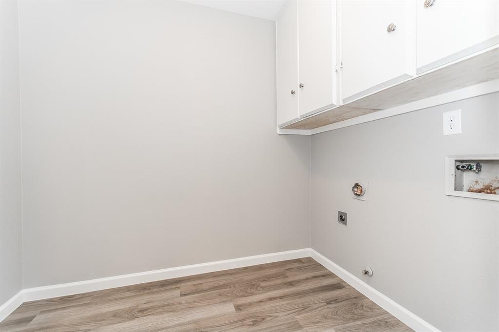 2323 Luau Street Property Photo 35