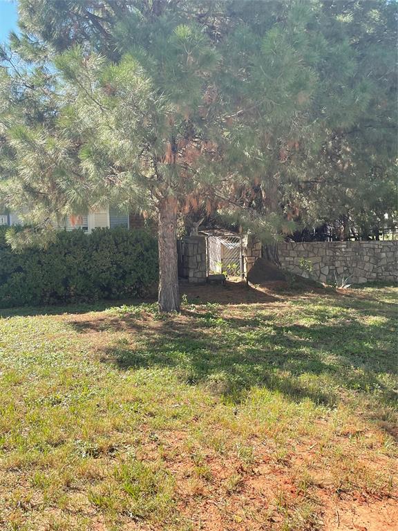 241 N 14th Street Property Photo 3
