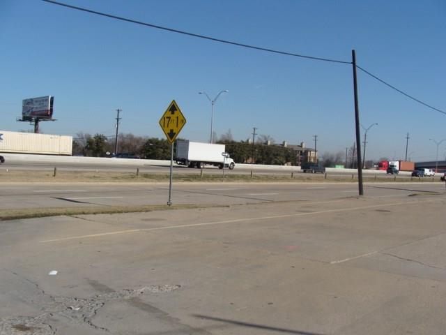 710 E Interstate 30 B Property Photo 14