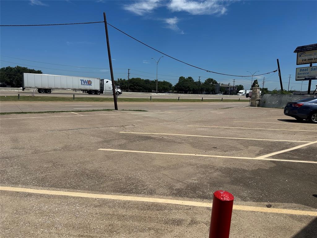 710 E Interstate 30 B Property Photo 17