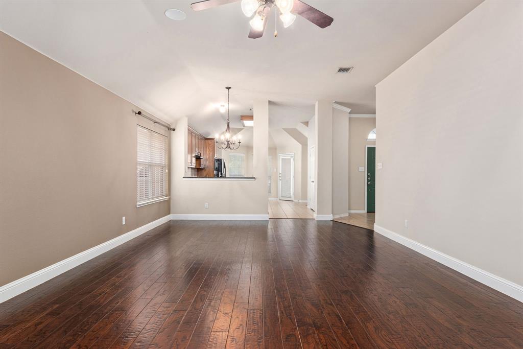 8113 Elk Mountain Trail Property Photo 10