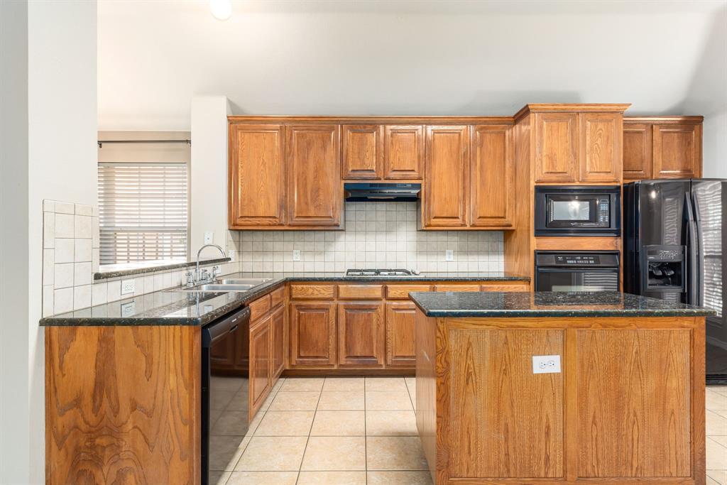 8113 Elk Mountain Trail Property Photo 18