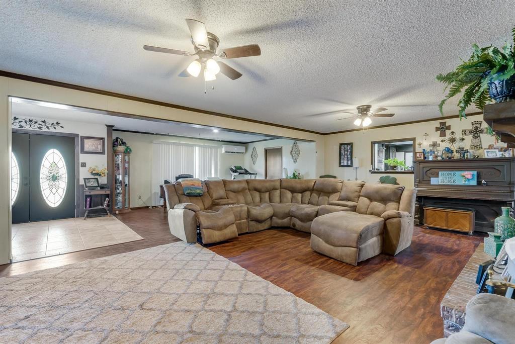 6701 Highway 6 Property Photo 13