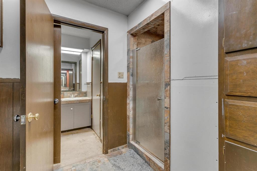 6701 Highway 6 Property Photo 19