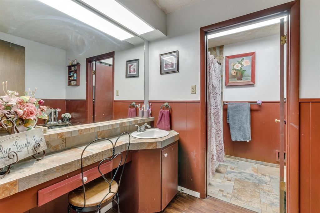 6701 Highway 6 Property Photo 23