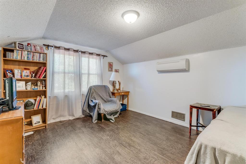 6701 Highway 6 Property Photo 27