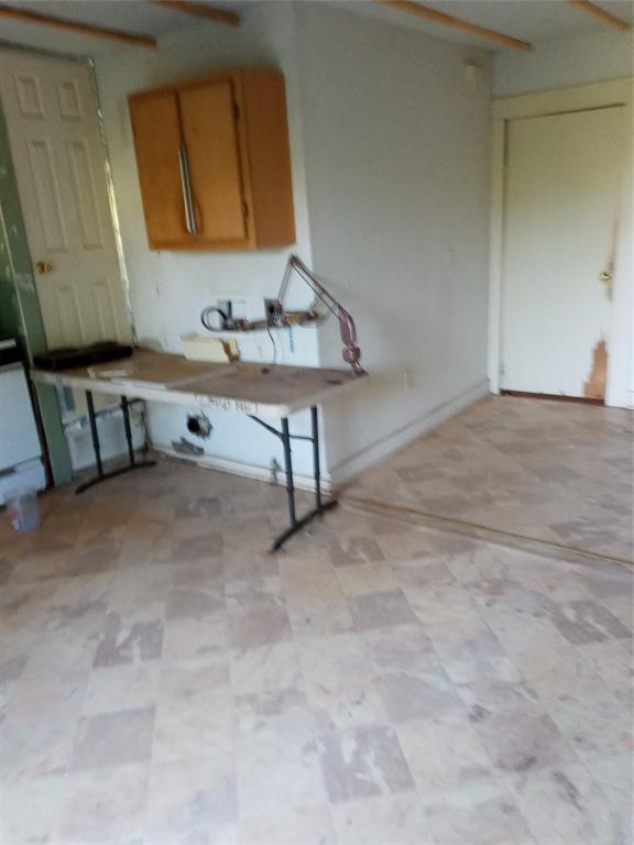 2717 Dawson Street Property Photo 6