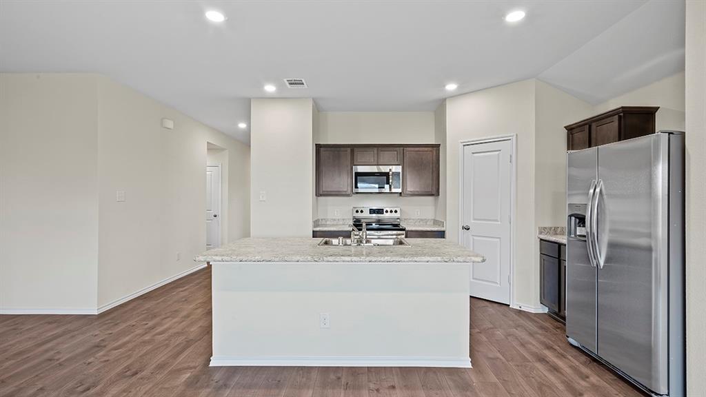 1420 Tierra Blanca Drive Property Photo 5