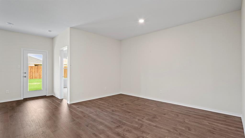 1420 Tierra Blanca Drive Property Photo 8