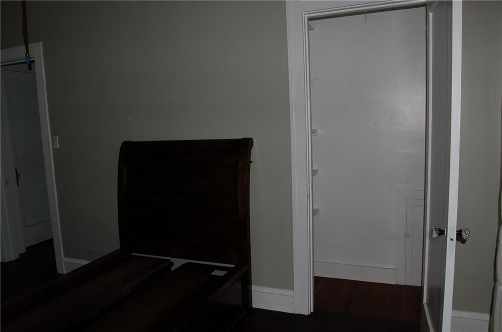 2401 Homan Avenue Property Photo 14