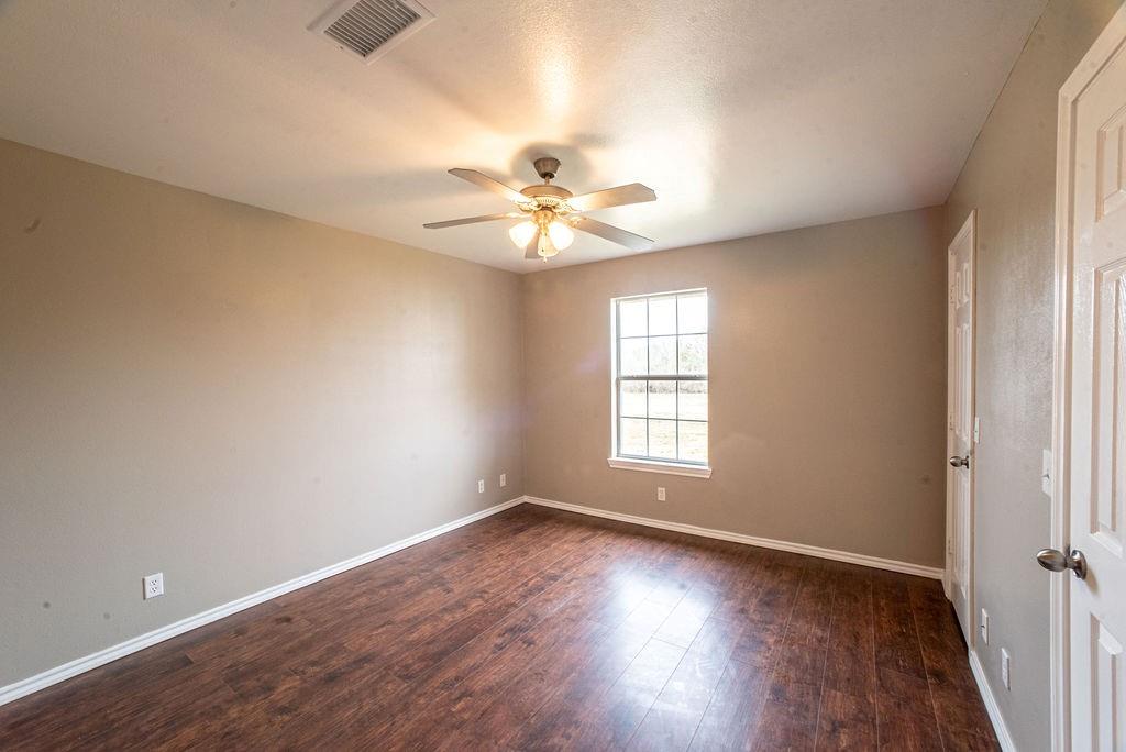 1385 Fm 194 Property Photo 16