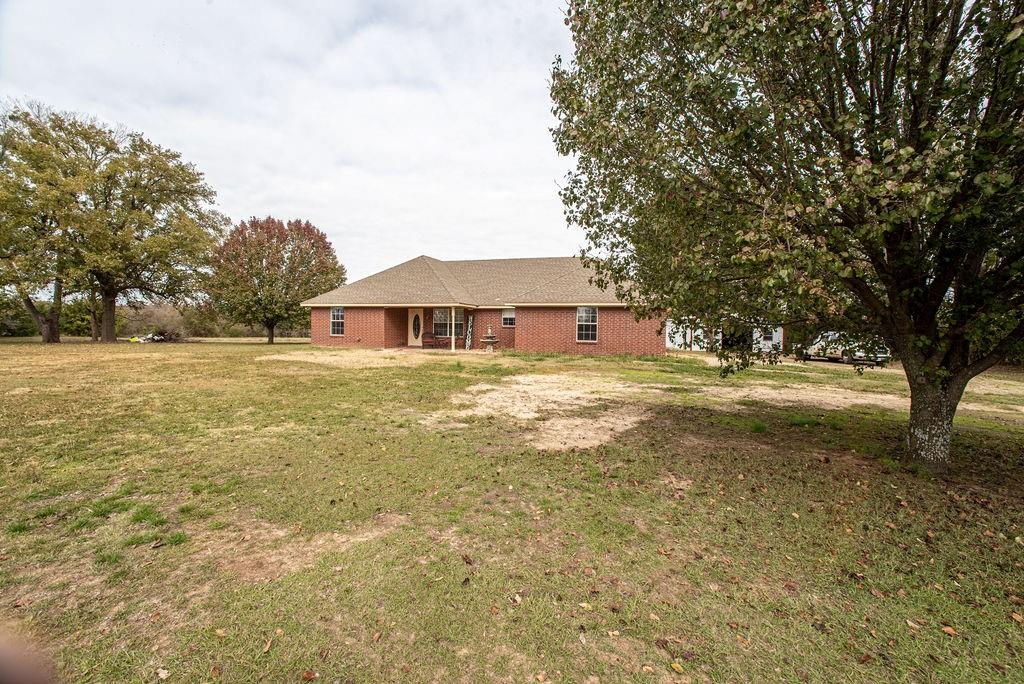 1385 Fm 194 Property Photo 23