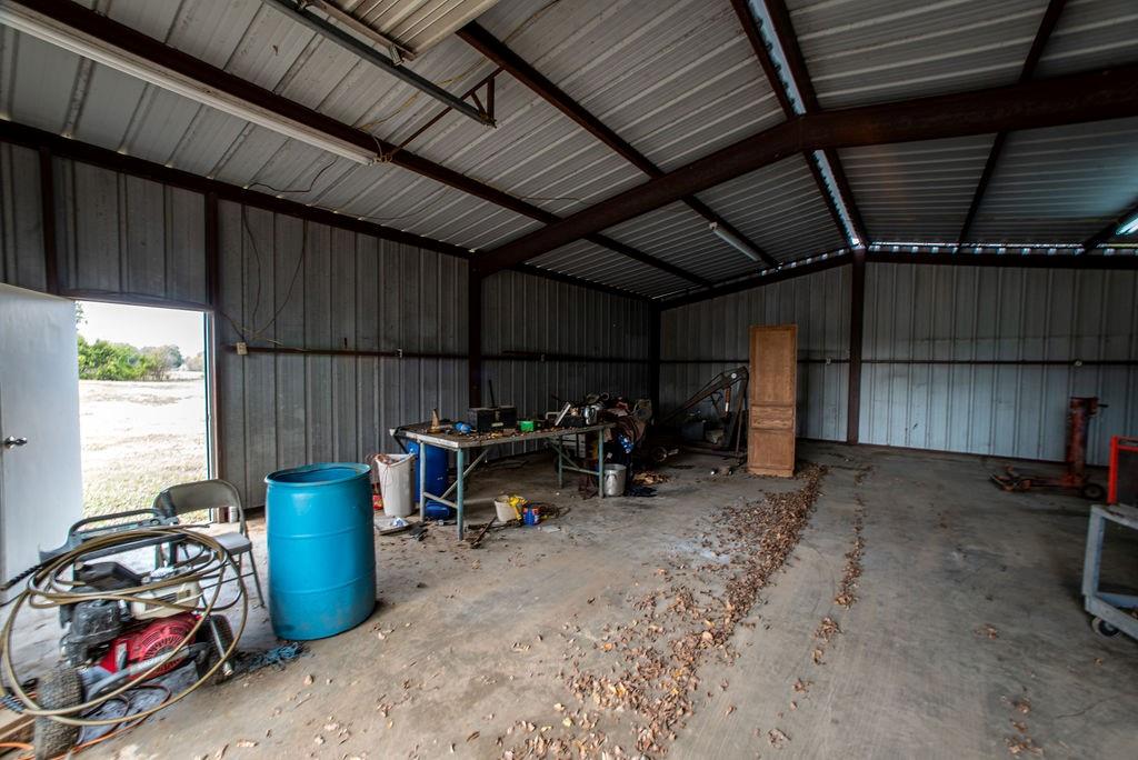 1385 Fm 194 Property Photo 34