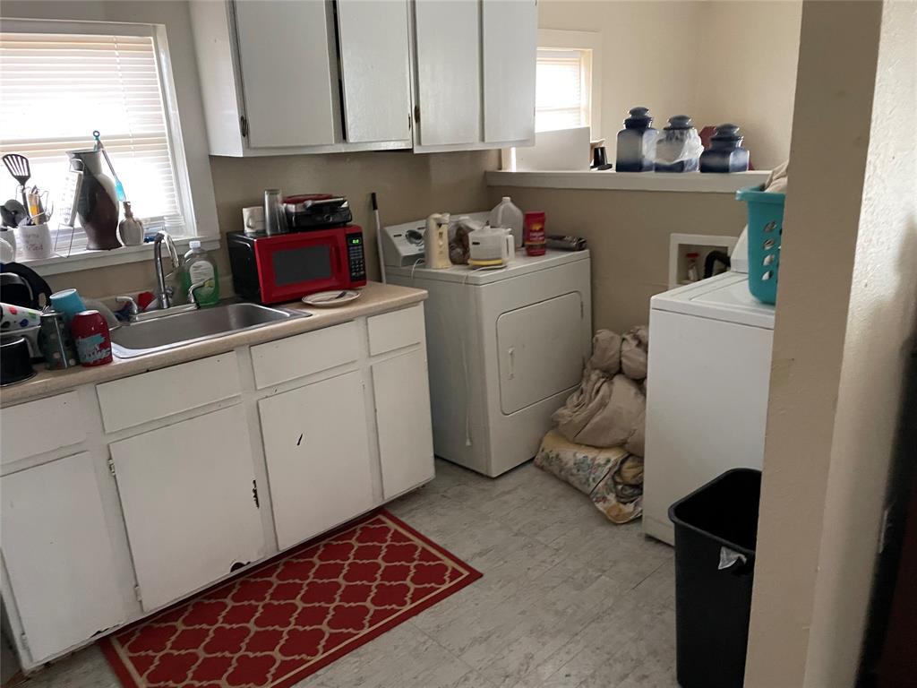 2130 S 2nd Street B Property Photo 12