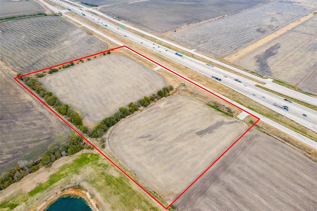 Tbd S I-35 Property Photo