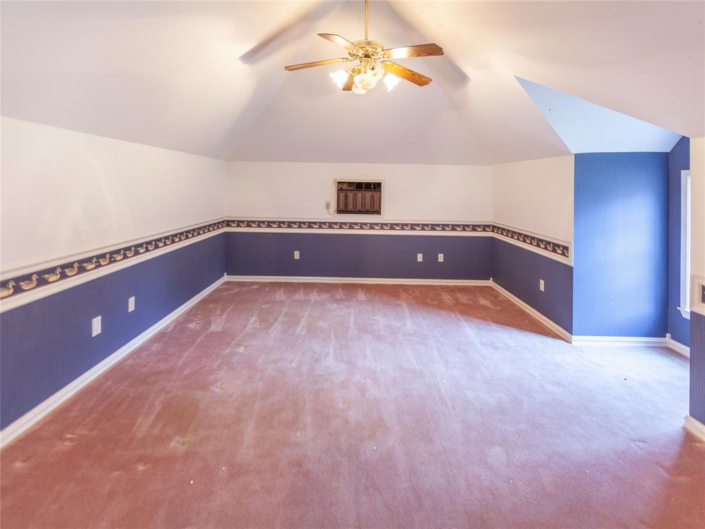 2600 E Loop 281 Property Photo 28