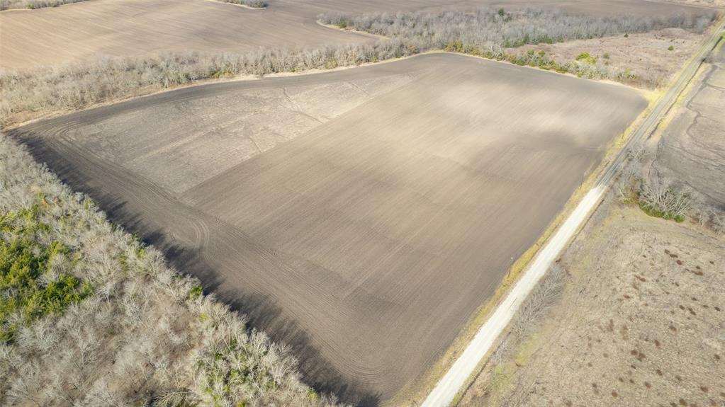 17 Acs County Rd 4907 Property Photo 4