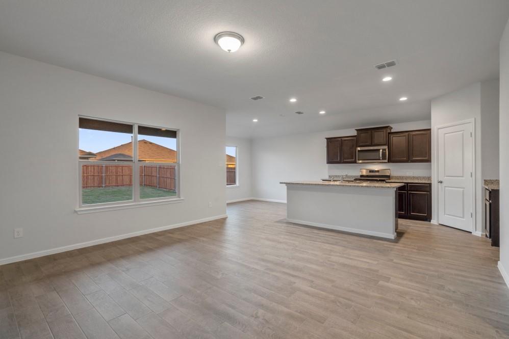 8621 Willowsun Way Property Photo 15