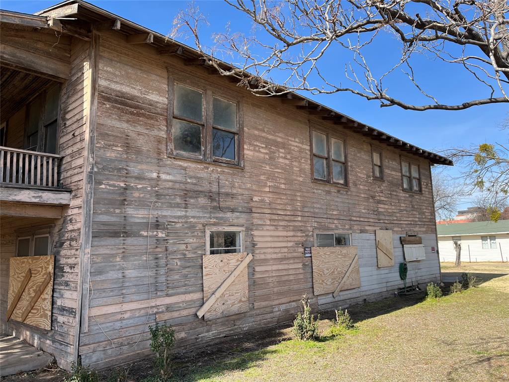 1600 Elizabeth Avenue Property Photo 6
