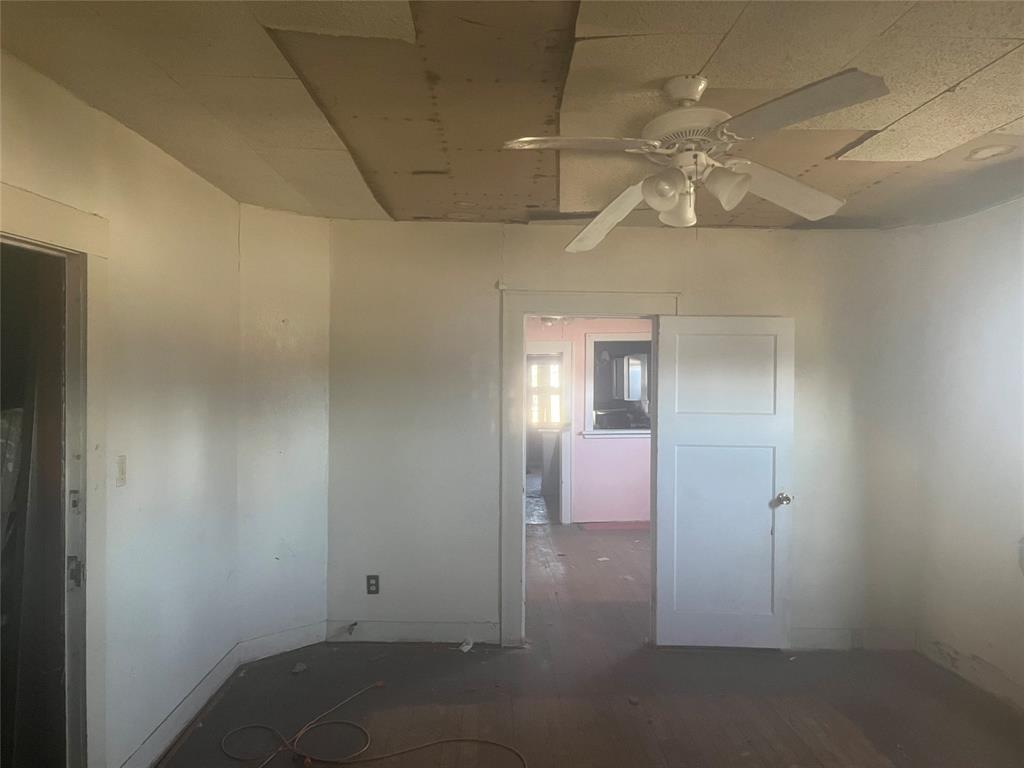 1600 Elizabeth Avenue Property Photo 11