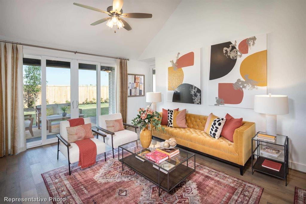 1813 Eagle Landing Property Photo 10