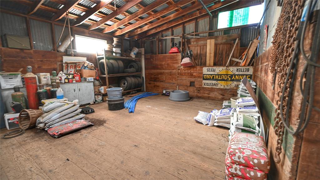 9 Clay Street Property Photo 25