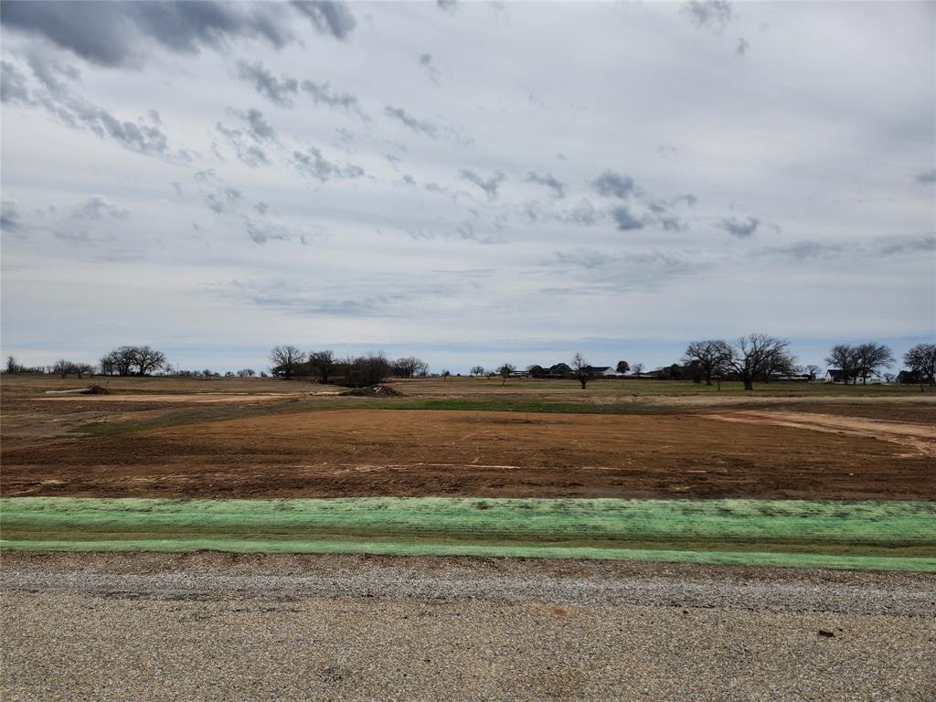 213 Lonicera Lane Property Photo 9