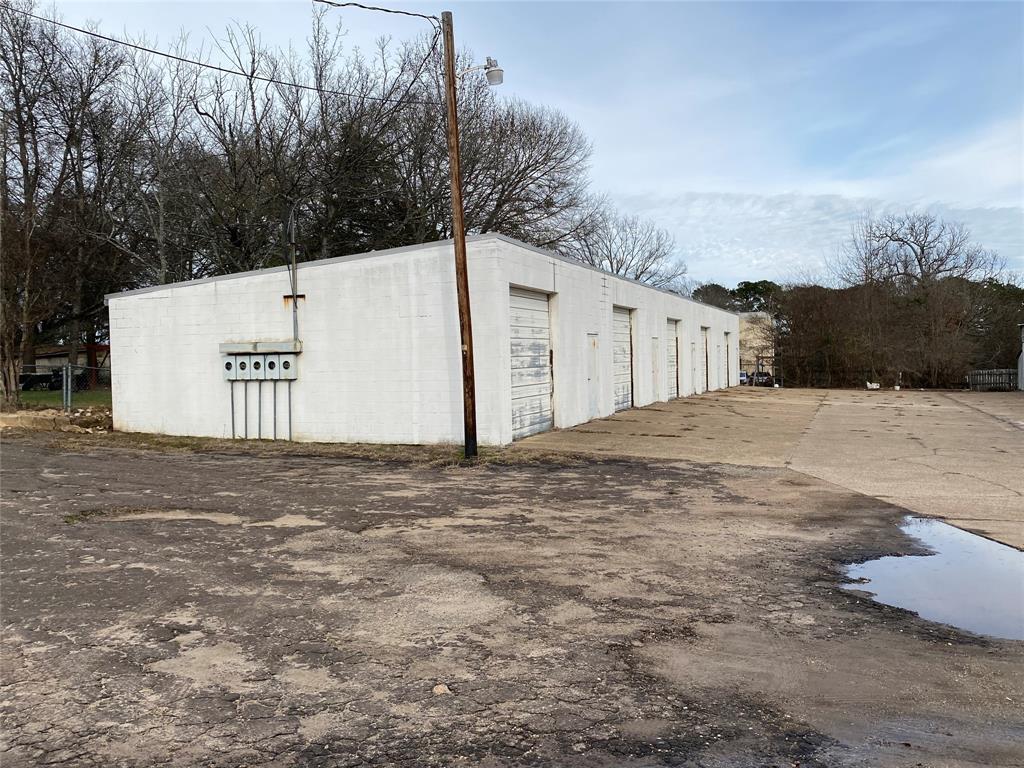 2916 Chandler Highway Property Photo 4