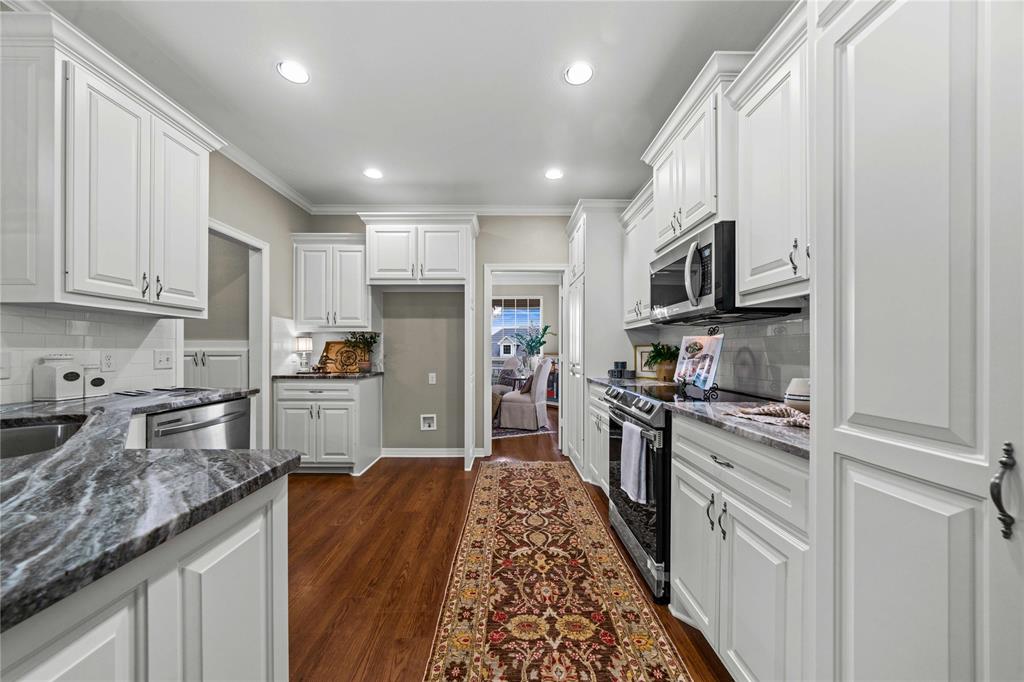11051 Skyline Drive Property Photo 11