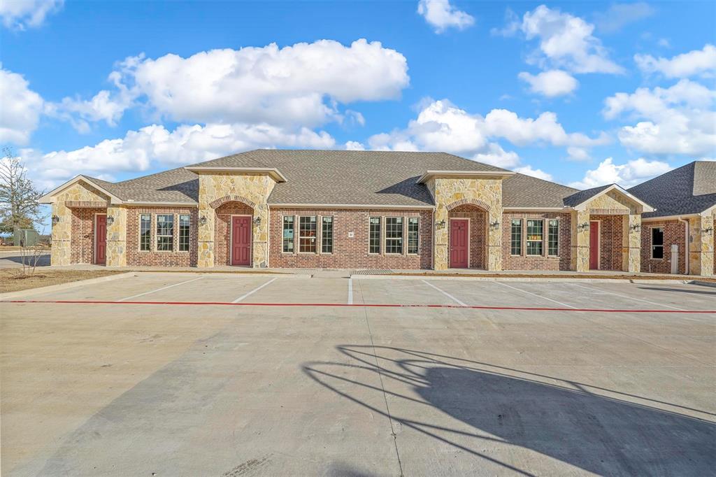 200 Cypress Bend Parkway D1 Property Photo 2