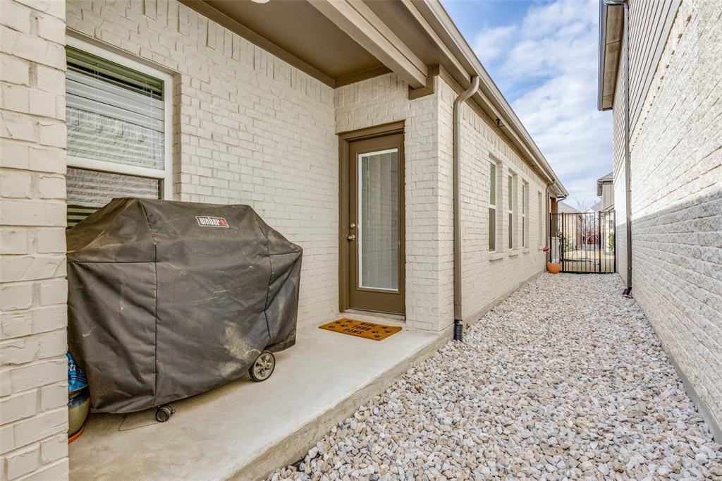 4704 Simple Pathway Street Property Photo 23