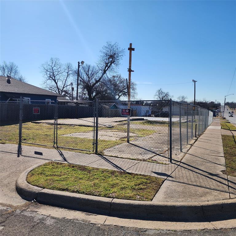 2007 Evans Avenue Property Photo 1