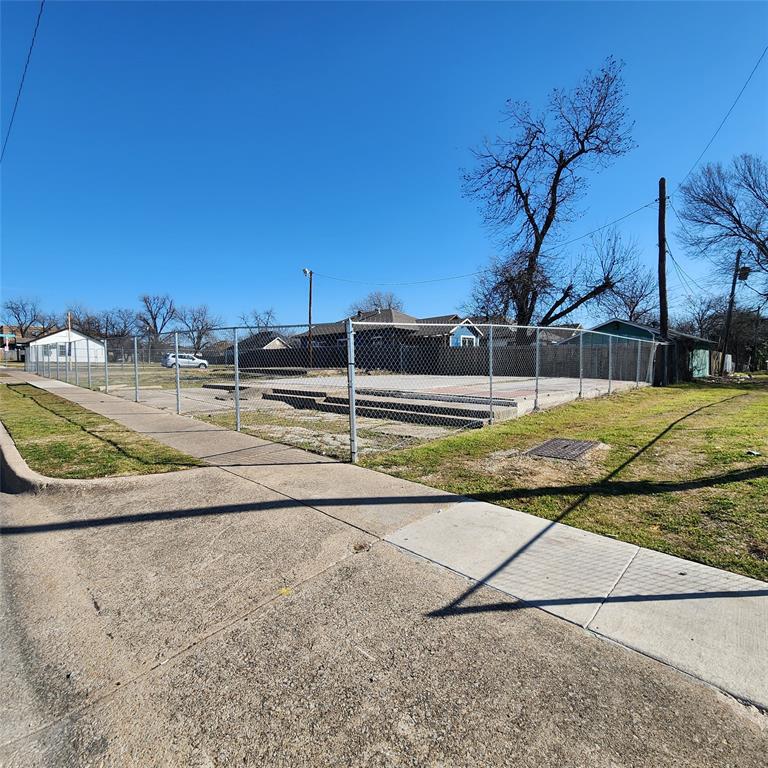 2007 Evans Avenue Property Photo 2