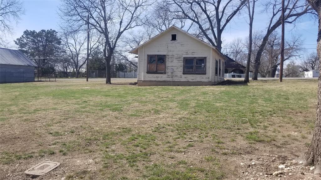 601 Main Street Property Photo 3